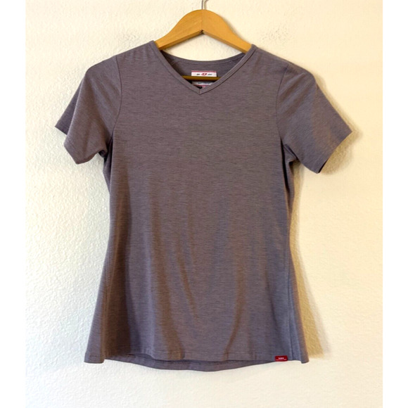 Giro Women's Mobility Bike Shirt - Picture 1 of 10